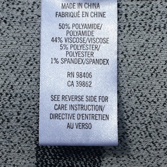 Theory ‘Seblyn D’ Crop Top - Picture 7 of 7